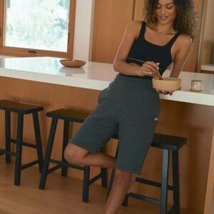 Lunya Womens Shorts Size Medium Jersey Pockets Restore New Comfy Cozy